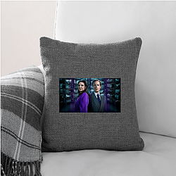 Media Pressure The Newsreader Pillows Cover