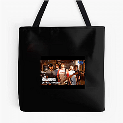 Wilmington Backdrop The Runarounds Bags