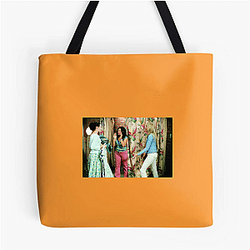 The Sisterhood of the Traveling Pants is based on a novel The Sisterhood Of The Traveling Pants Bags