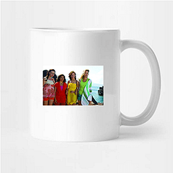 The Sisterhood of the Traveling Pants' friends share a pair of jeans The Sisterhood Of The Traveling Pants Mugs
