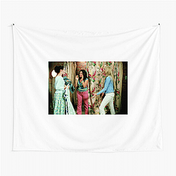 The Sisterhood of the Traveling Pants is based on a novel The Sisterhood Of The Traveling Pants Tapestries
