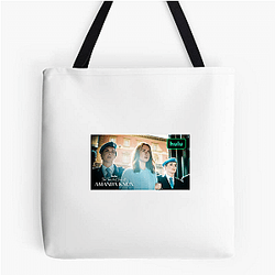 Public Scrutiny The Twisted Tale Of Amanda Knox Bags