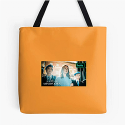 Public Scrutiny The Twisted Tale Of Amanda Knox Bags