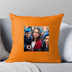 Justice Battle The Twisted Tale Of Amanda Knox Pillows Cover