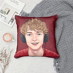 TommyInnit LA 2601 - Key member of the Dream SMP server TommyInnit Pillows