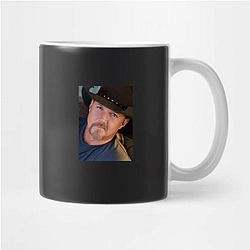 Trace Adkins is known for his deep singing voice Trace Adkins Mugs