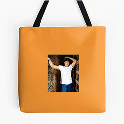Trace Adkins is a member of the Grand Ole Opry Trace Adkins Bags
