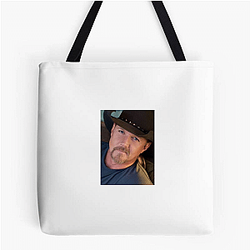 Trace Adkins is known for his deep singing voice Trace Adkins Bags
