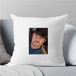 Trace Adkins is known for his deep singing voice Trace Adkins Pillows Cover