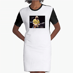 Improvisational Rock Star Trey Anastasio Dresses