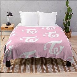 Twice logo Throw Blanket RB0809
