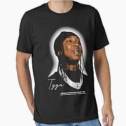 Tyga エッセンシャルTシャツ