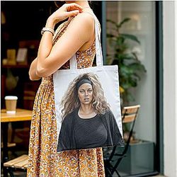 Tyra Banks - Supermodel and Fashion Icon Tyra Banks Bags