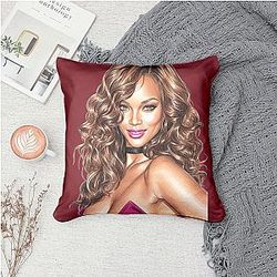 Tyra Banks - Smize and Tyover Trademark Tyra Banks Pillows Cover