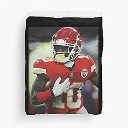 Tyreek Hill Duvet Cover