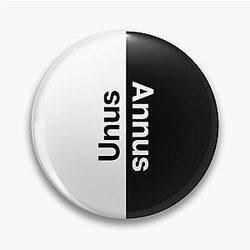 Unus Annus Graphic Design Classic Pin