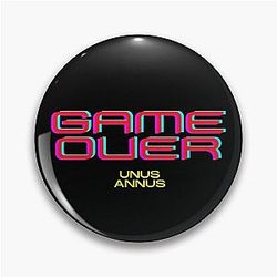 New Arrival Unus Annus Pin