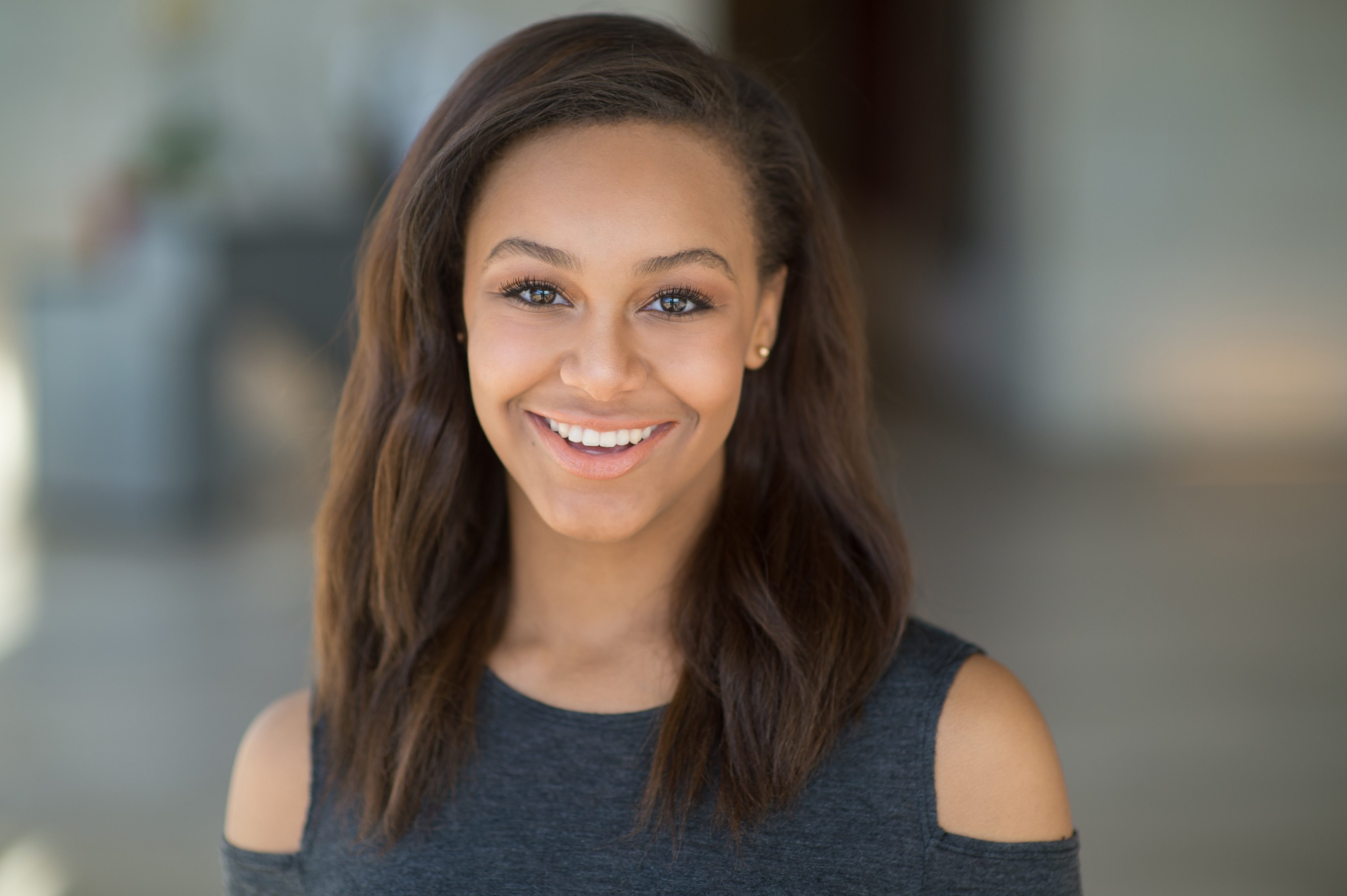 Nia Sioux Official Merchandise Model: Inside the Brand's Design