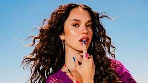 Daniela Avanzini Merchandise: 7 Must‑Have Items for Fans