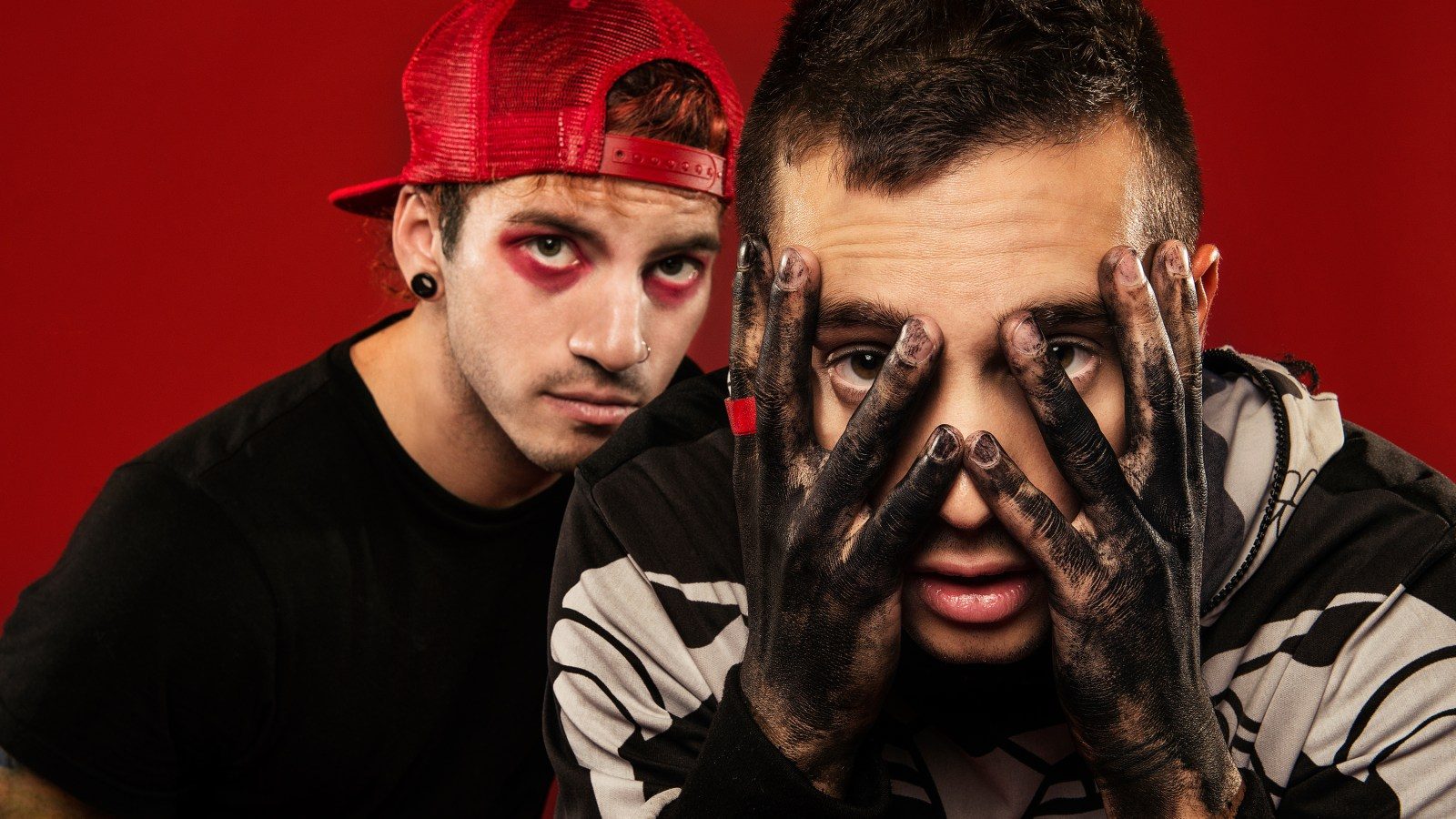 Tyler Joseph Shop Picks: Essential Singer Gear Revealed
