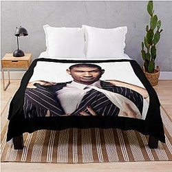 Usher vs Throw Blanket