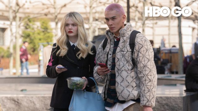 Step into the Spotlight: Ultimate Gossip Girl Merch from the Official Shop