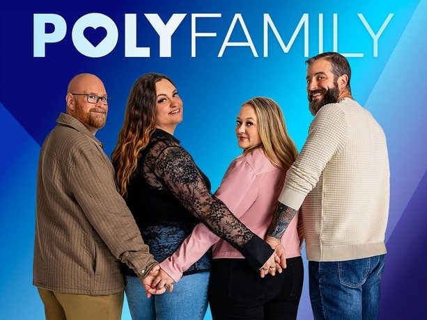 Polyfamily Merch: TV Show Styles That Unite Fans Every Season