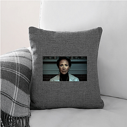 Vera Farmiga Merch For Fans Vera Farmiga Pillows Cover