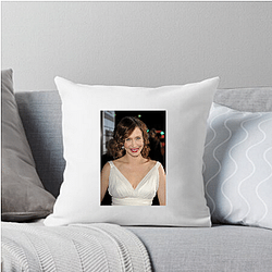 Vera Farmiga Limited Collection Vera Farmiga Pillows Cover