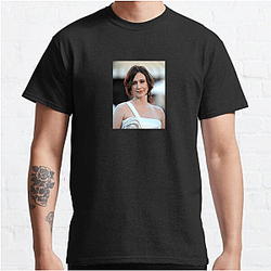 Vera Farmiga Merch Vera Farmiga T-Shirts