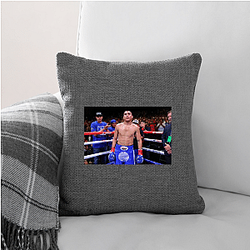 Title Challenger Vergil Ortiz Jr Pillows Cover