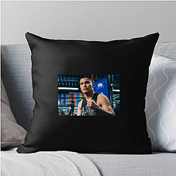 Knockout Artist Vergil Ortiz Jr Pillows Cover