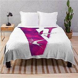 Vlone with birds , cool design for V Throw Blanket