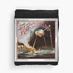 The  War of  the Worlds Thunder Child Sticker Duvet Cover