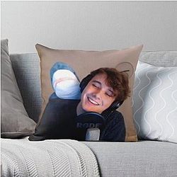 Wilbur Soot Pillows - Wilbur Soot Throw Pillow RB2605