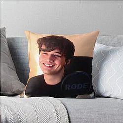 Wilbur Soot Pillows - Wilbur Soot Throw Pillow RB2605