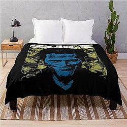 Smile, Willem Dafoe, Throw Blanket