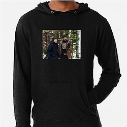 Wind River stars Jeremy Renner and Elizabeth Olsen Wind River Hoodies