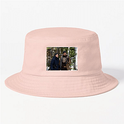 Wind River stars Jeremy Renner and Elizabeth Olsen Wind River Hats & Caps