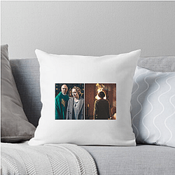 Woman Of The Dead Dramatic Fashion Woman Of The Dead Pillows Cover