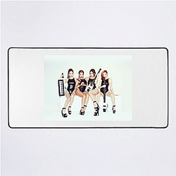 Wonder Girls The Queens of Retro Wonder Girls Mouse Pads