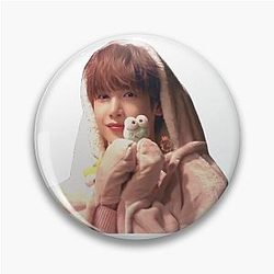 Kerropi Hunter Sticker Pin