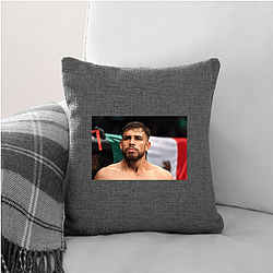 UFC Star Yair Rodriguez Pillows Cover