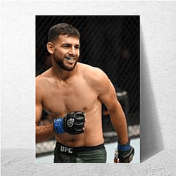 Dynamic Striker Yair Rodriguez Posters