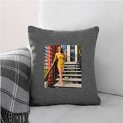 Yanet Garcia Merch Yanet Garcia Pillows Cover