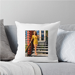 Yanet Garcia Merch Yanet Garcia Pillows Cover