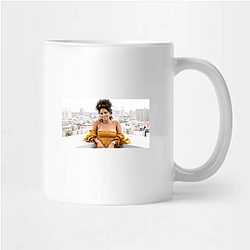 Silver Screen Trendsetter Zazie Beetz Mugs