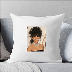 Breakout Comedy Star Zazie Beetz Pillows Cover