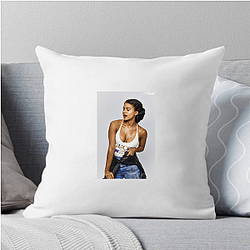 Versatile Screen Talent Zazie Beetz Pillows Cover