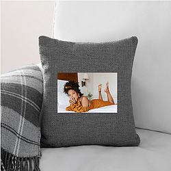 Indie Film Presence Zazie Beetz Pillows Cover